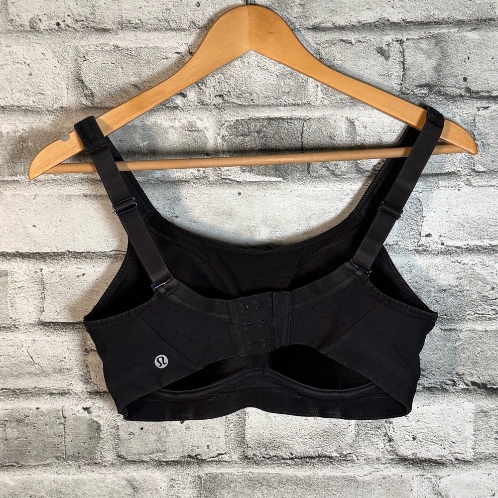 lululemon athletica Black High-Support Sports Bra